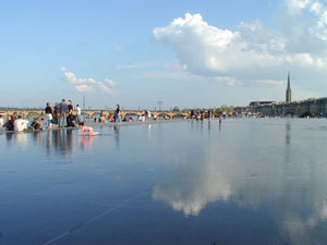 bordeaux-miroir-deau.jpg bordeaux-miroir-deau.jpg